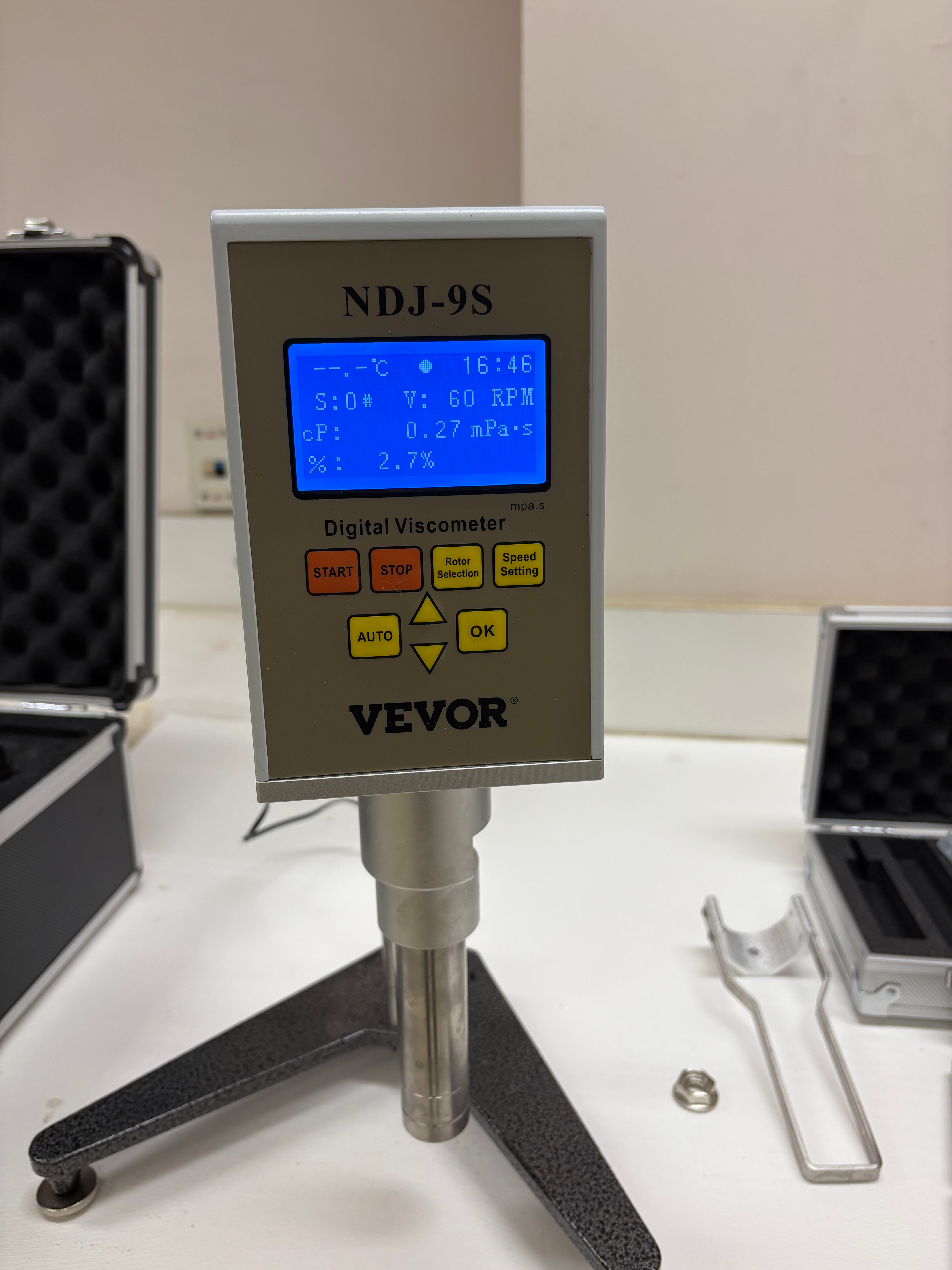 Vevor NDJ-9S Digital Viscometer w/ Extra Low-Viscosity Spindle (to 1 cP)